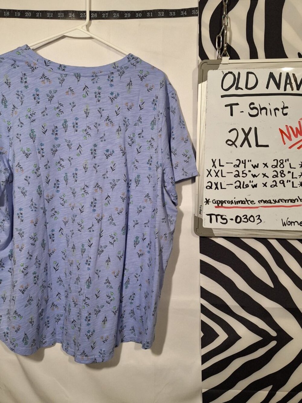 NWT Old Navy Shirt, Blue w/Flowers Floral, 2XL - Picture 2 of 7
